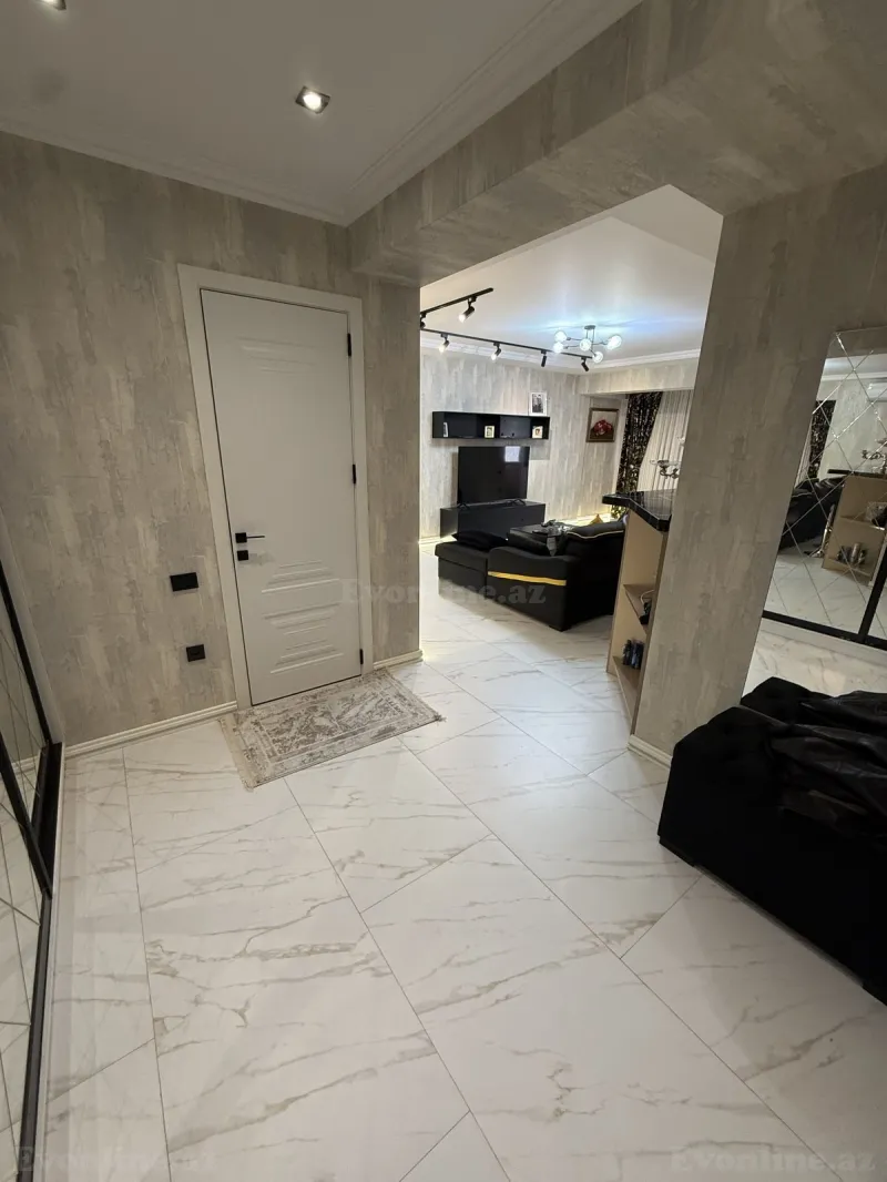Satılır 3 otaqlı Mənzil Yeni tikili 110 m² Neftçilər m. - şəkil 7