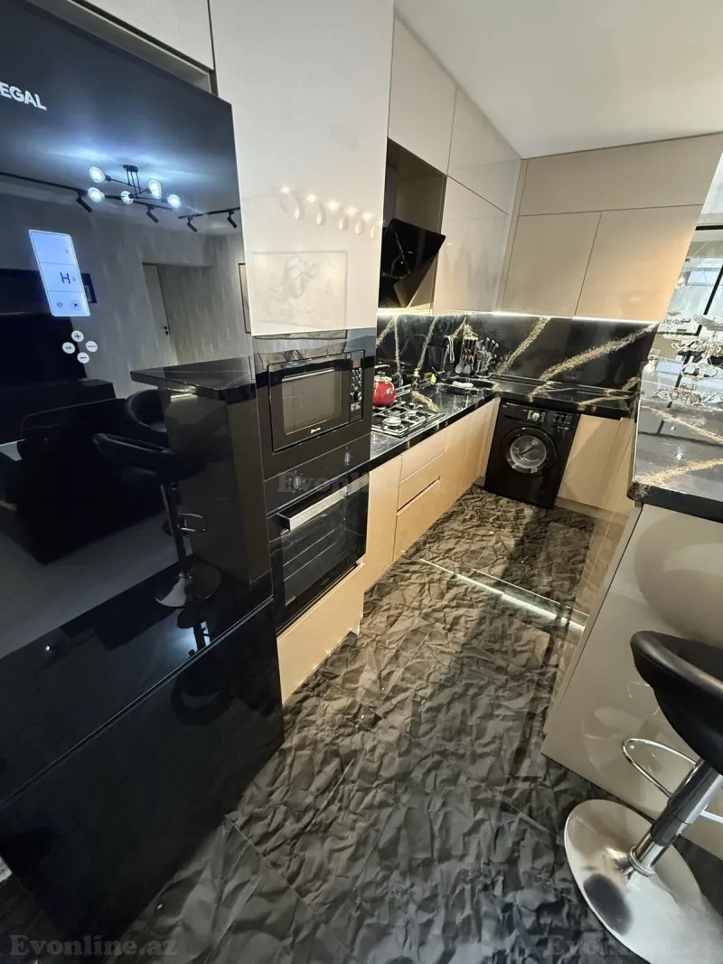 Satılır 3 otaqlı Mənzil Yeni tikili 110 m² Neftçilər m. - şəkil 9
