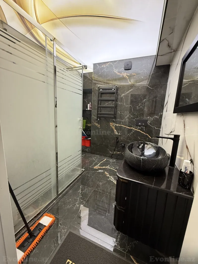 Satılır 3 otaqlı Mənzil Yeni tikili 110 m² Neftçilər m. - şəkil 17