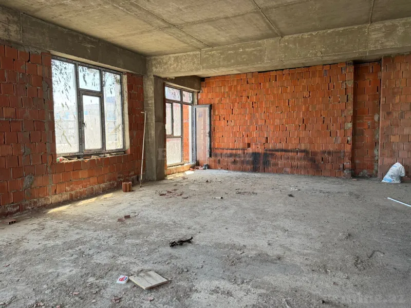Satılır 3 otaqlı Mənzil Yeni tikili 145 m² 28 May m. - şəkil 5
