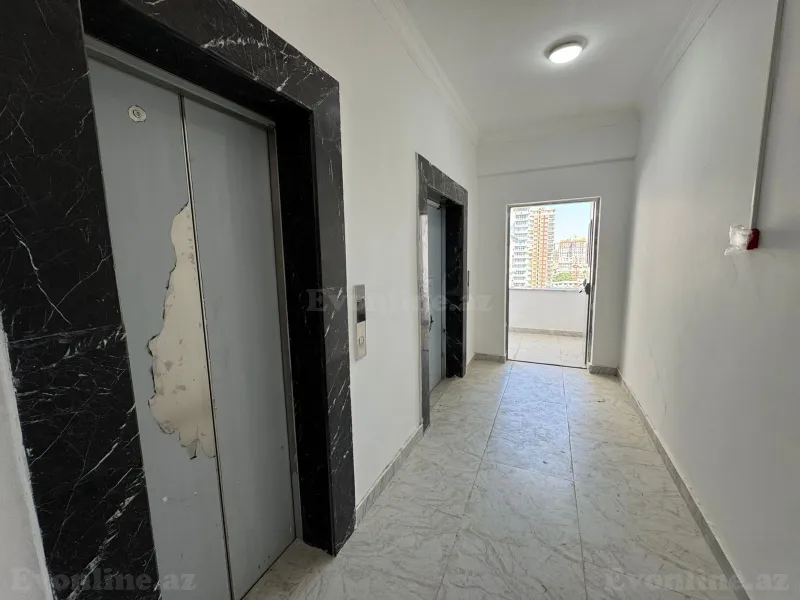 Satılır 3 otaqlı Mənzil Yeni tikili 145 m² 28 May m. - şəkil 6