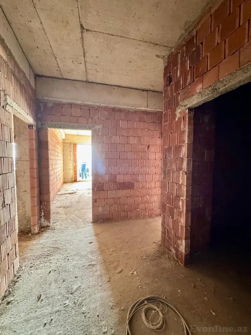 Satılır 3 otaqlı Mənzil Yeni tikili 110 m² Binəqədi r. - şəkil 2