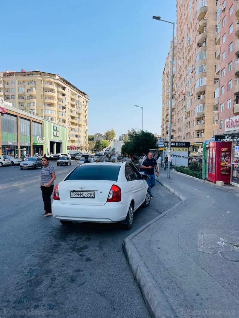 Satılır 2 otaqlı Mənzil Yeni tikili 85 m² İnşaatçılar m. - şəkil 7