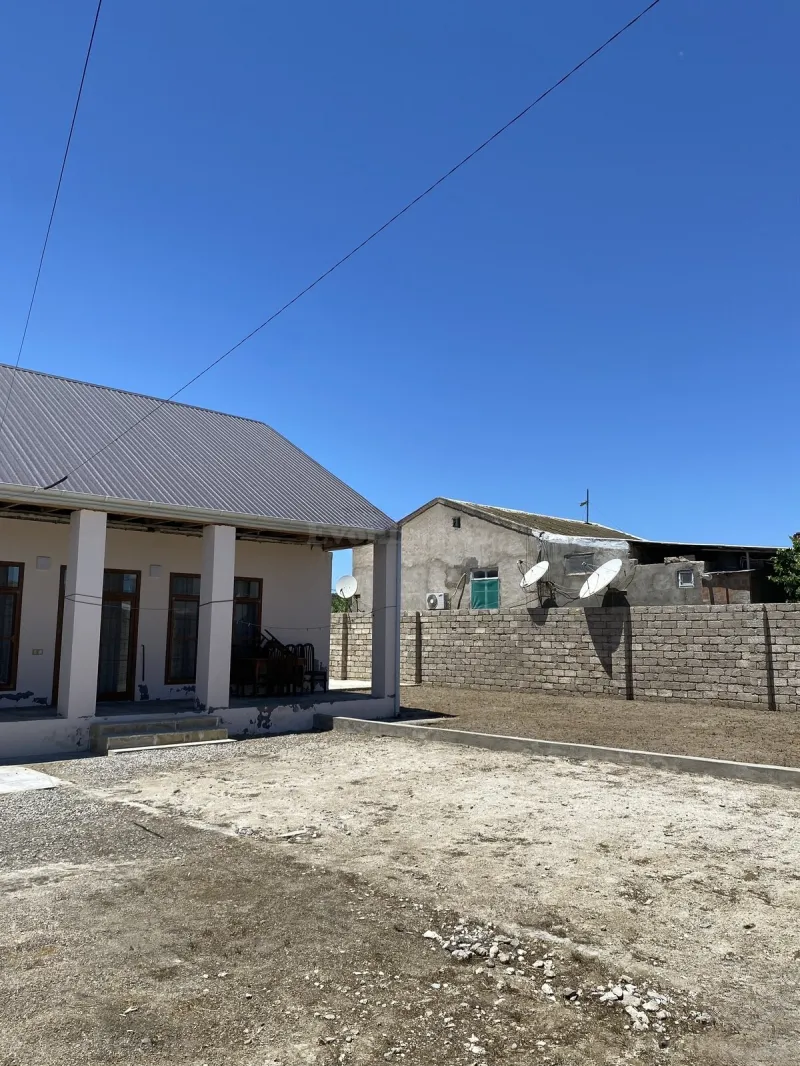 Satılır 5 otaqlı Həyət evi 150 m² Buzovna - şəkil 4