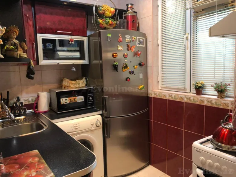 Satılır 3 otaqlı Mənzil Köhnə tikili 70 m² Memar Əcəmi m. - şəkil 5