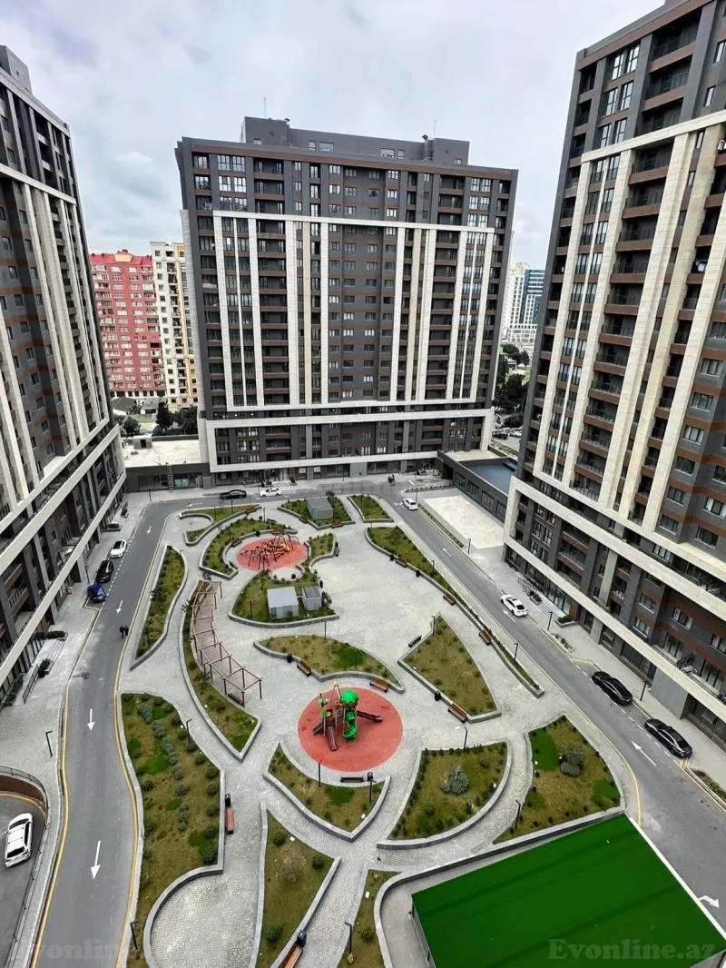3 otaqlı Mənzil 91 m² Xətai m. Satılır