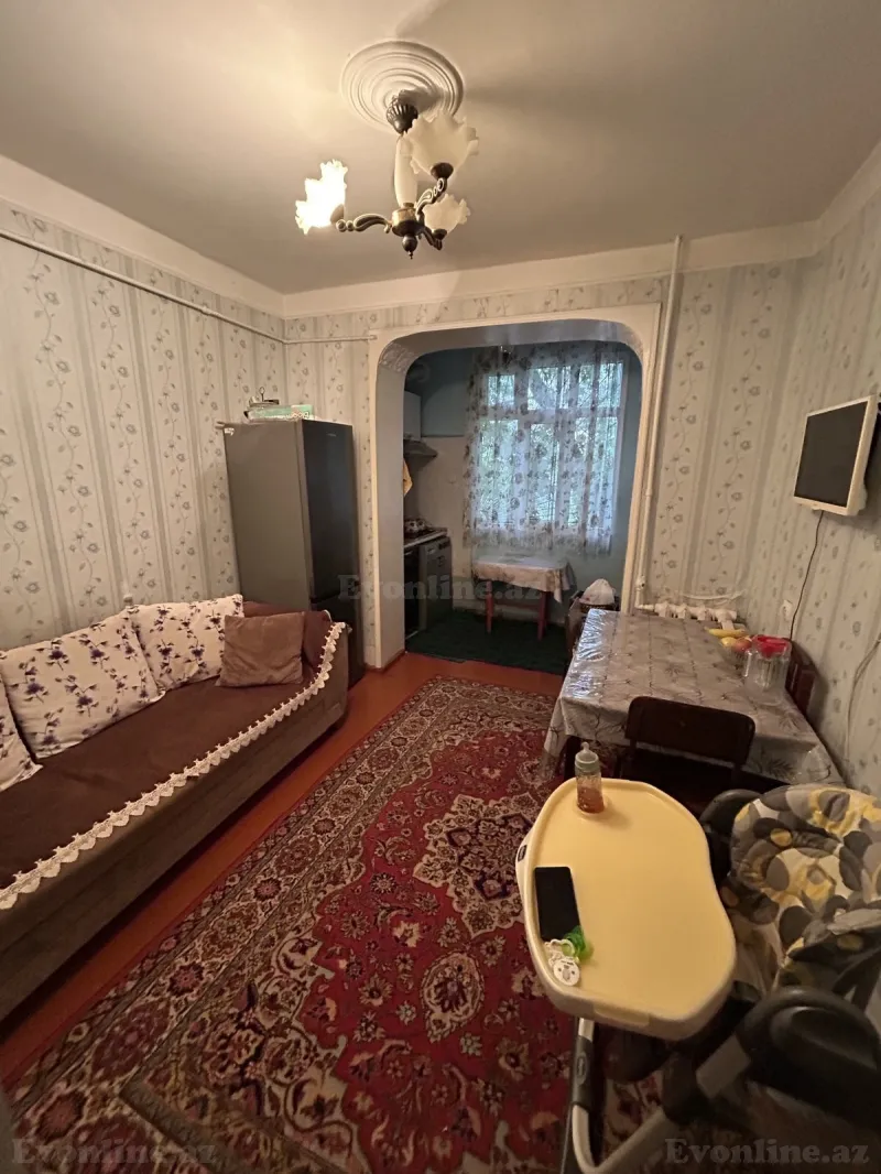 Satılır 2 otaqlı Mənzil Köhnə tikili 60 m² Massiv D - şəkil 3