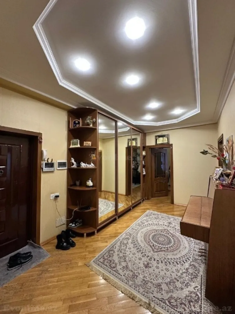 Satılır 3 otaqlı Mənzil Yeni tikili 90 m² Həzi Aslanov m. - şəkil 15