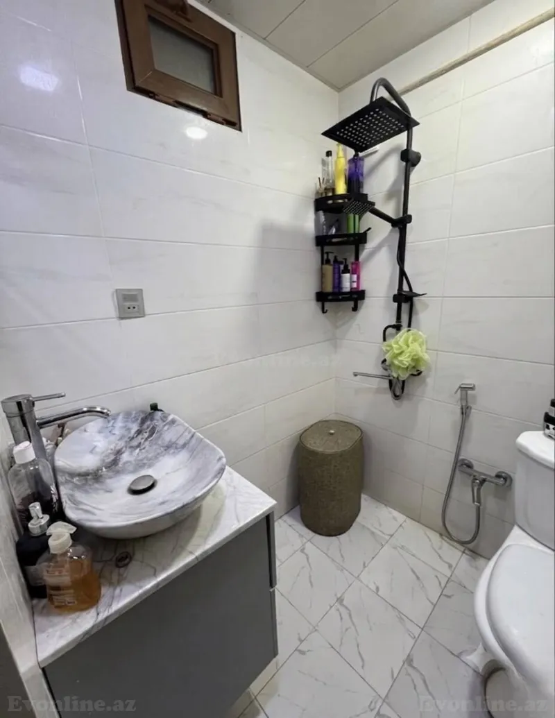 Satılır 2 otaqlı Mənzil Köhnə tikili 55 m² Koroğlu m. - şəkil 14