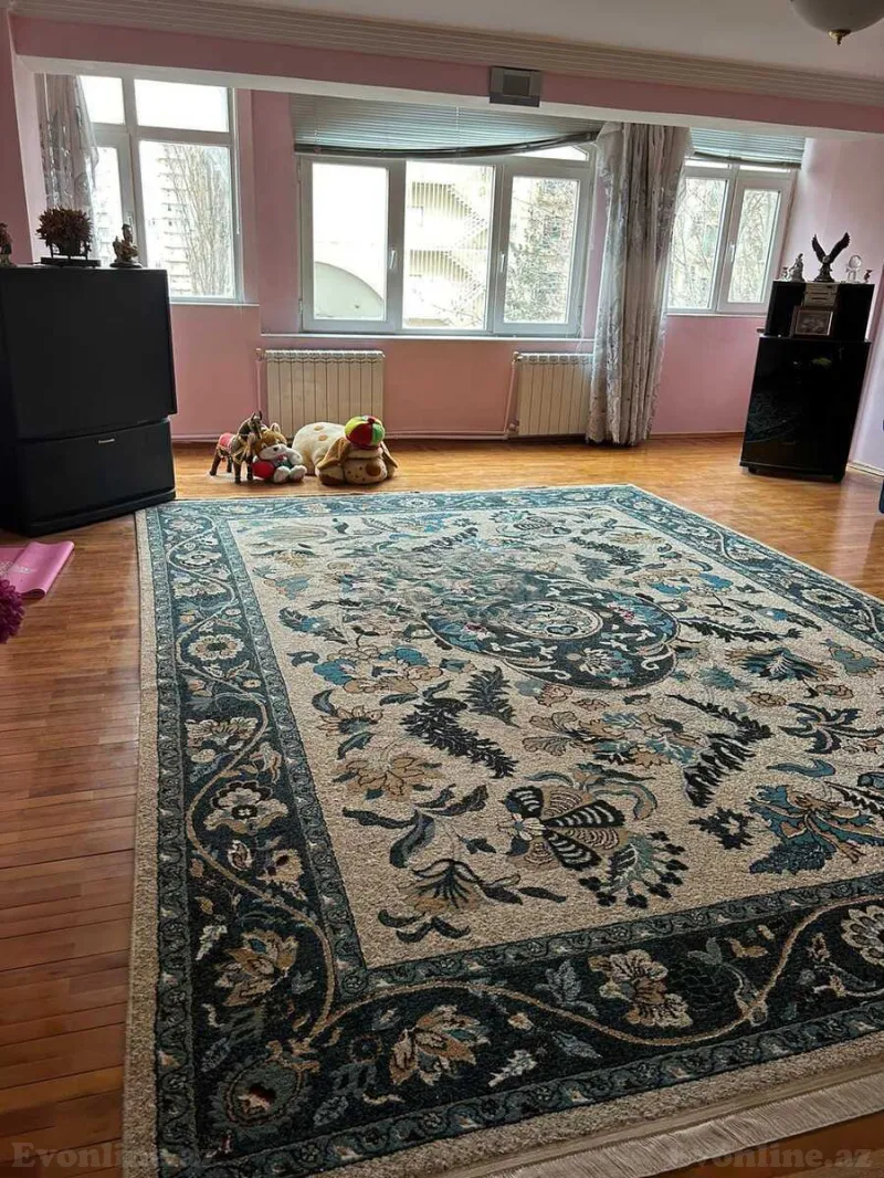 Satılır 3 otaqlı Mənzil Köhnə tikili 100 m² Nizami m.