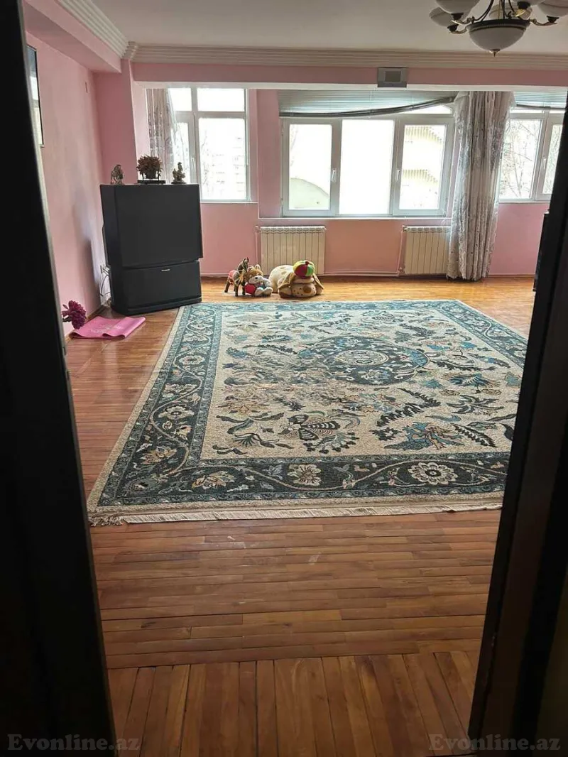 Satılır 3 otaqlı Mənzil Köhnə tikili 100 m² Nizami m. - şəkil 2