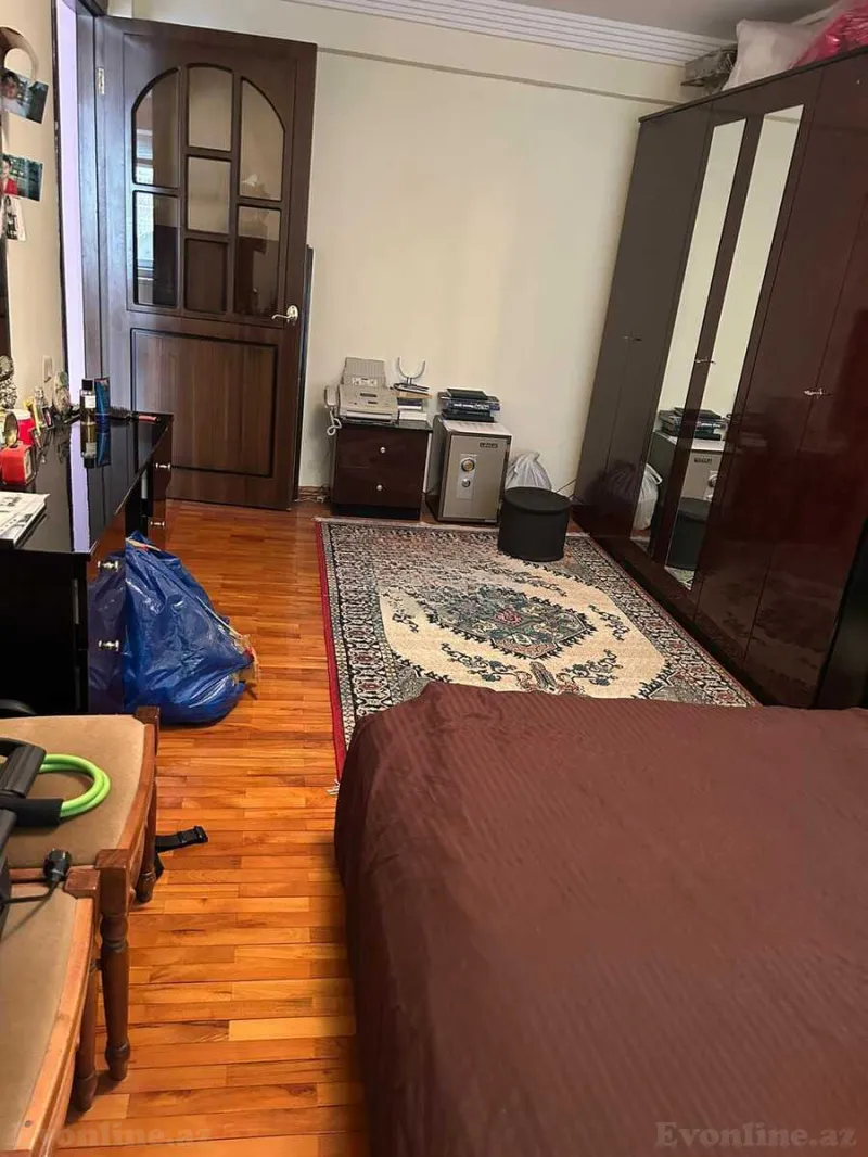 Satılır 3 otaqlı Mənzil Köhnə tikili 100 m² Nizami m. - şəkil 15