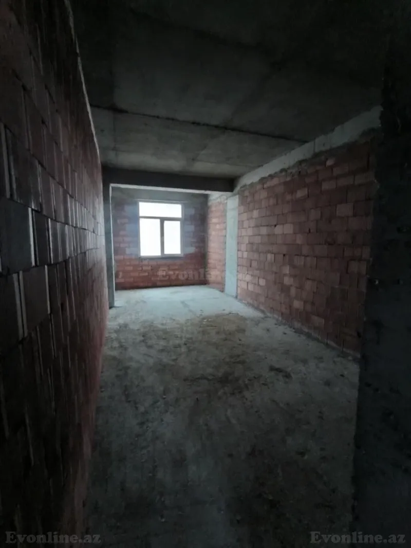 Satılır 3 otaqlı Mənzil Yeni tikili 107 m² 28 May m. - şəkil 3