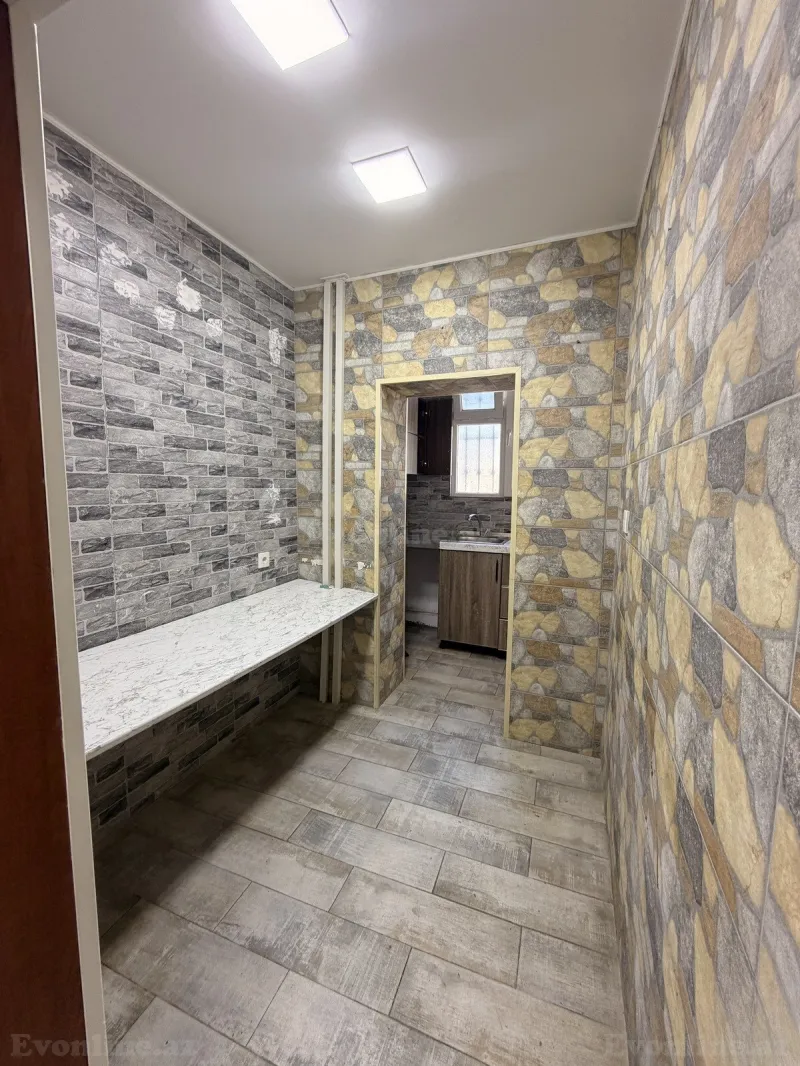 Satılır 3 otaqlı Mənzil Köhnə tikili 65 m² Əhmədli m. - şəkil 6