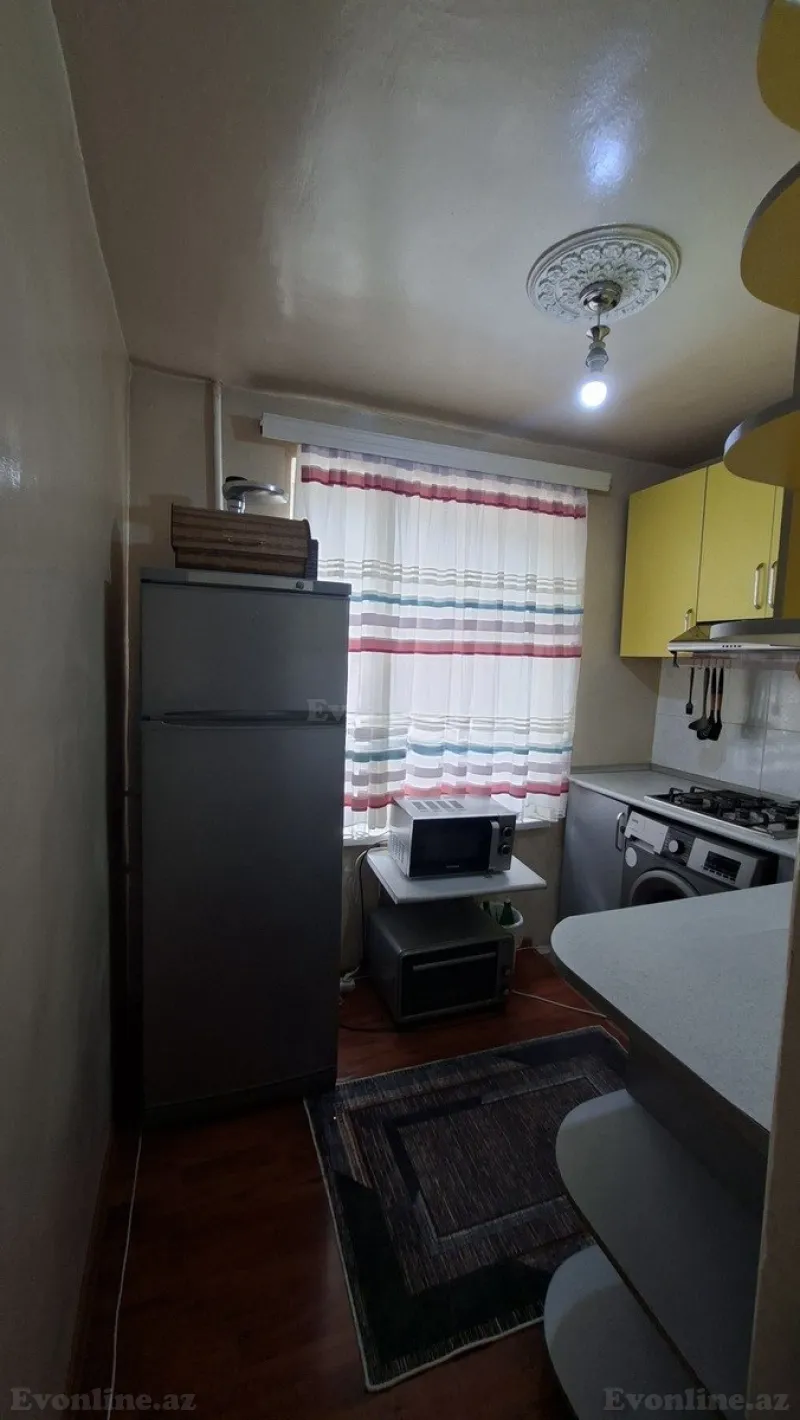 Kirayə verilir 2 otaqlı Mənzil Köhnə tikili 55 m² Qara Qarayev m. - şəkil 15