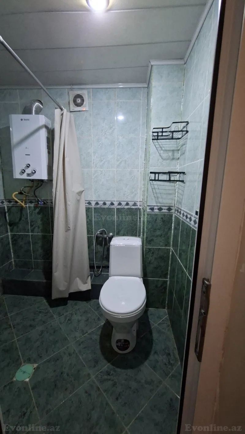 Kirayə verilir 2 otaqlı Mənzil Köhnə tikili 55 m² Qara Qarayev m. - şəkil 17