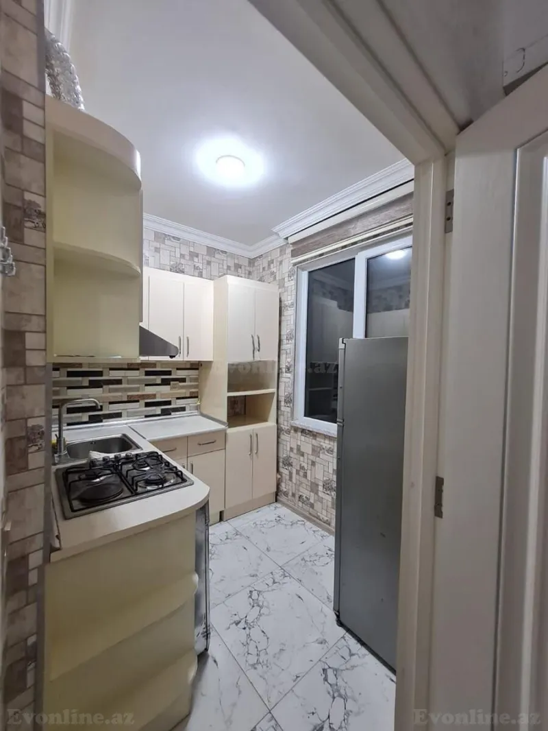Kirayə verilir 2 otaqlı Mənzil Köhnə tikili 55 m² Memar Əcəmi m. - şəkil 10