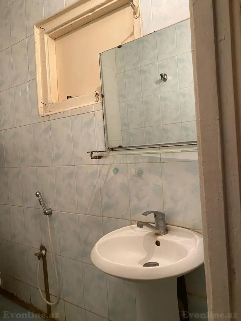 Satılır 2 otaqlı Mənzil Köhnə tikili 42 m² Nəsimi m. - şəkil 9