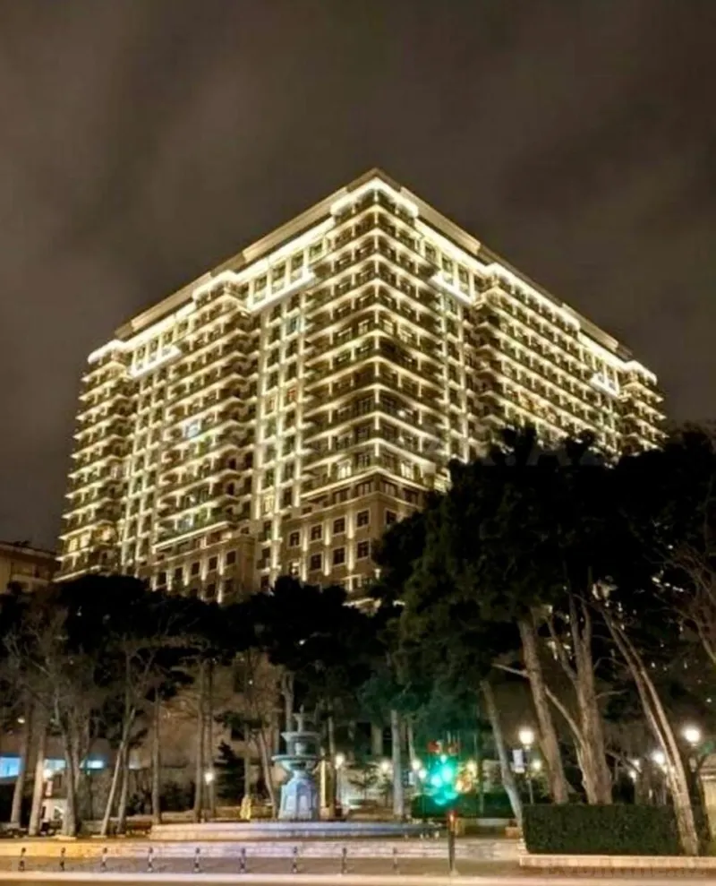 Kirayə verilir 3 otaqlı Mənzil Yeni tikili 95 m² Nizami m.