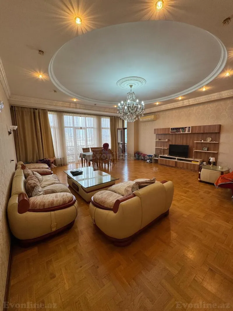 3 otaqlı Mənzil 175 m² Nəsimi r. Satılır