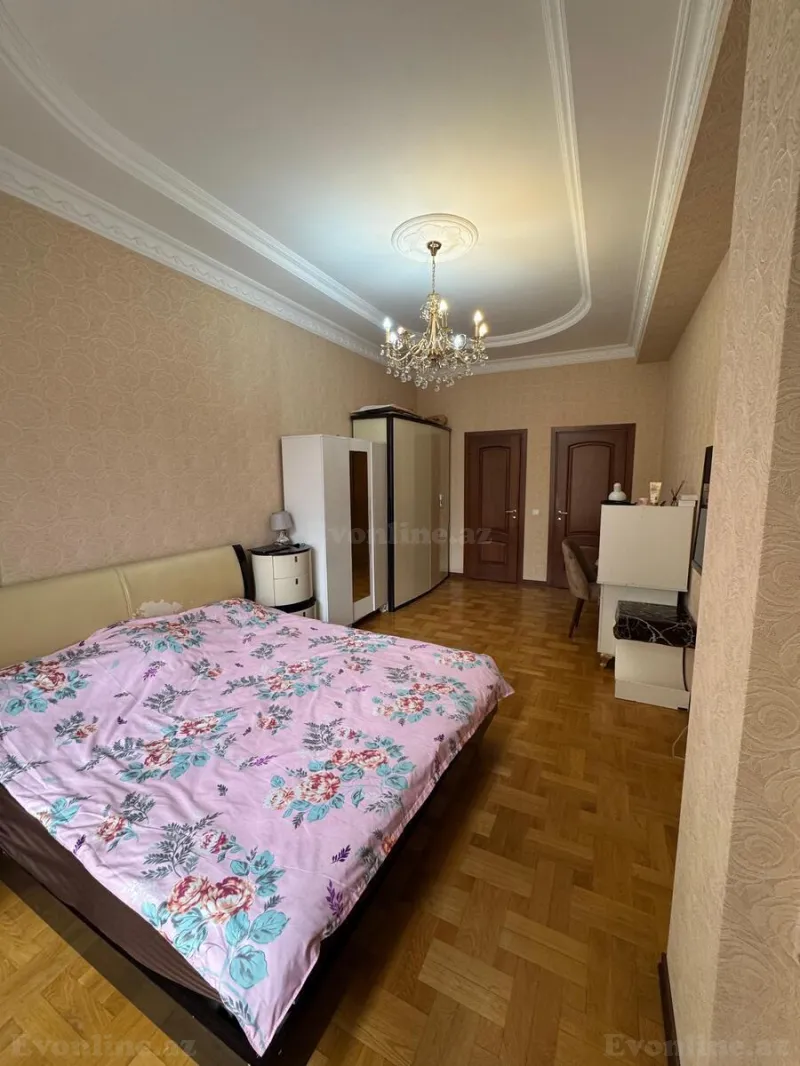 Satılır 3 otaqlı Mənzil Yeni tikili 175 m² Nəsimi r. - şəkil 15