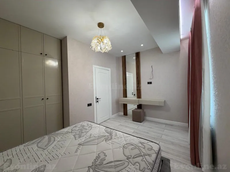 Kirayə verilir 3 otaqlı Mənzil Yeni tikili 120 m² Həzi Aslanov m. - şəkil 6