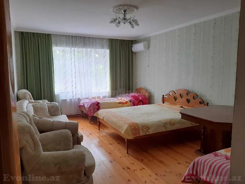 Kirayə verilir 4 otaqlı Həyət evi 135 m² Qəbələ - şəkil 8