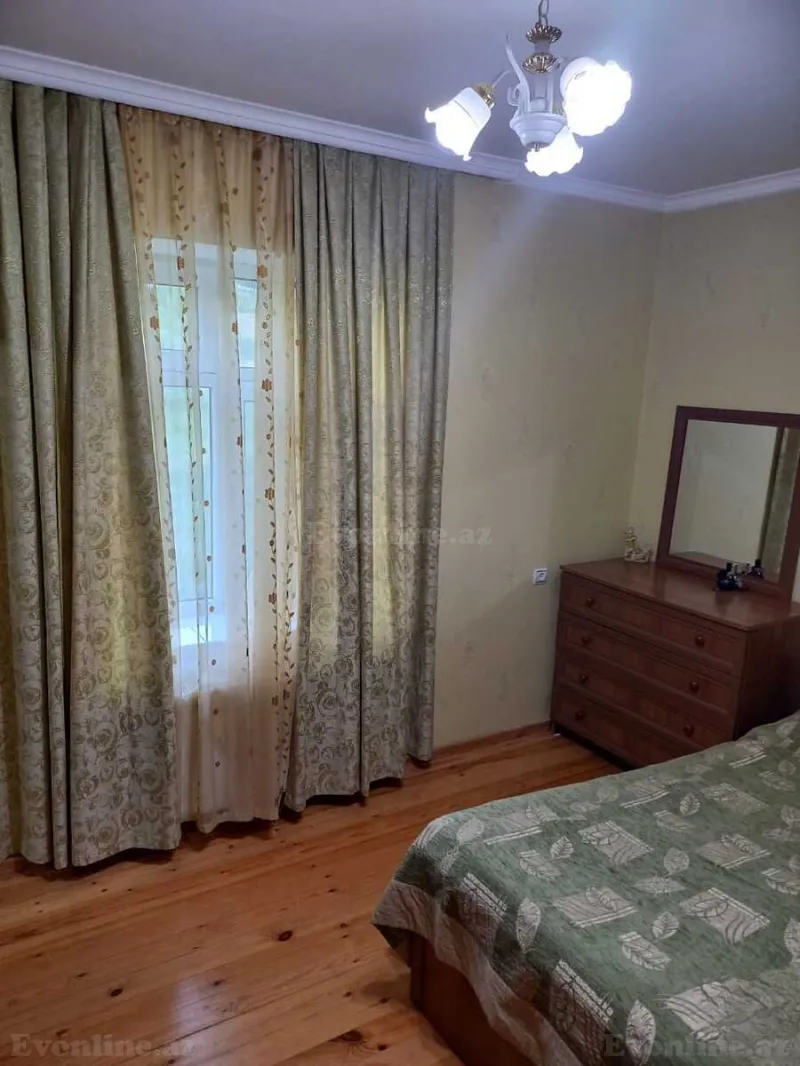 Kirayə verilir 4 otaqlı Həyət evi 135 m² Qəbələ - şəkil 9