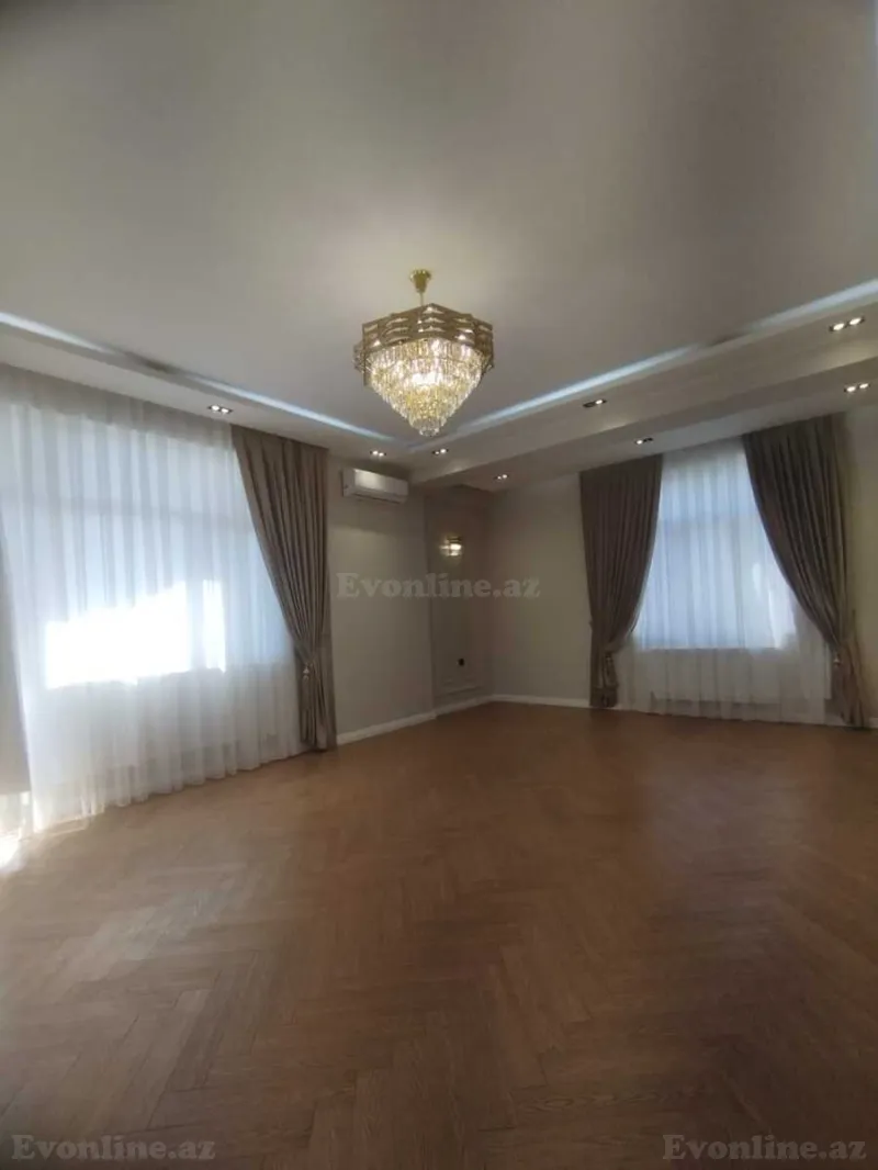 Satılır 3 otaqlı Mənzil Yeni tikili 132 m² 28 May m. - şəkil 2
