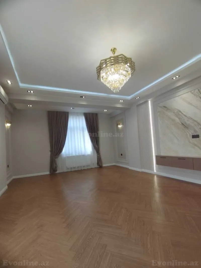 Satılır 3 otaqlı Mənzil Yeni tikili 132 m² 28 May m. - şəkil 3