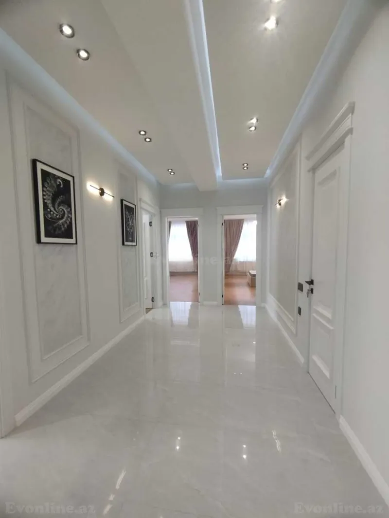 Satılır 3 otaqlı Mənzil Yeni tikili 132 m² 28 May m. - şəkil 7