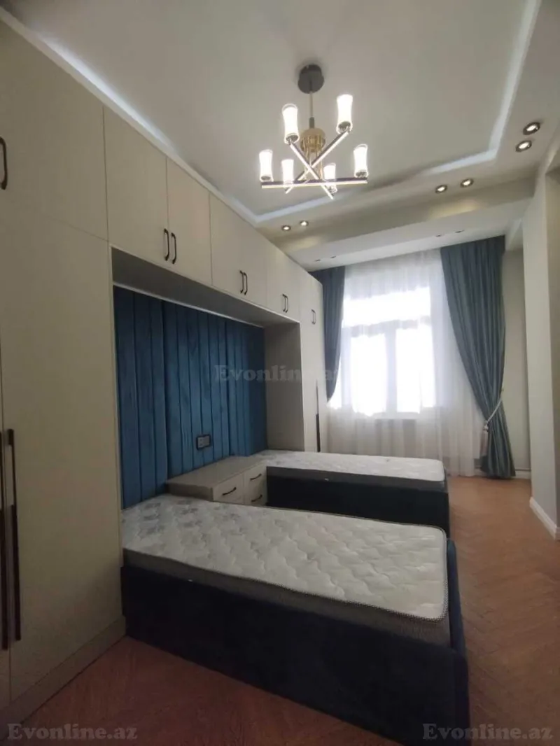 Satılır 3 otaqlı Mənzil Yeni tikili 132 m² 28 May m. - şəkil 13