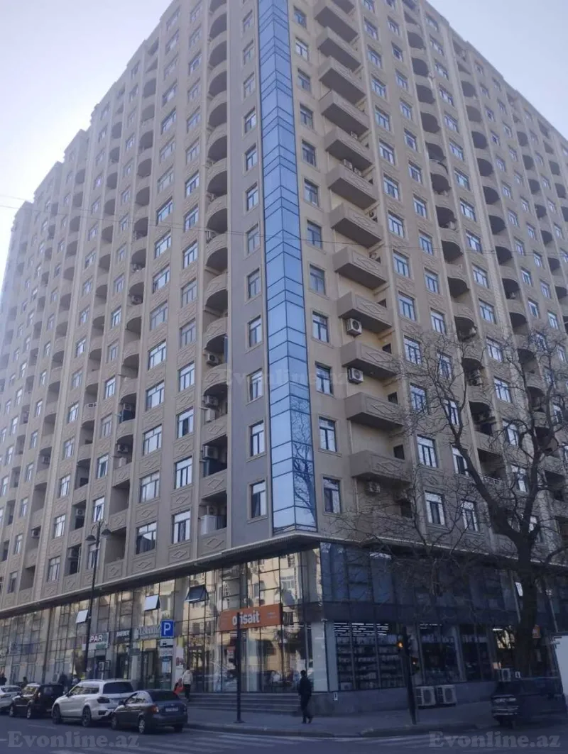 Satılır 3 otaqlı Mənzil Yeni tikili 132 m² 28 May m. - şəkil 24