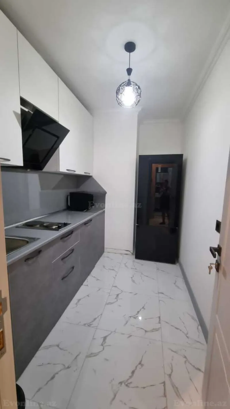 Kirayə verilir 2 otaqlı Mənzil Yeni tikili 60 m² Memar Əcəmi m. - şəkil 4