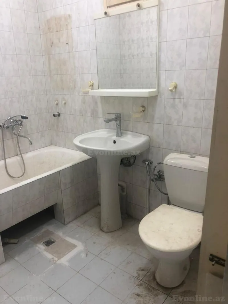 Satılır 1 otaqlı Mənzil Yeni tikili 45 m² Memar Əcəmi m. - şəkil 5