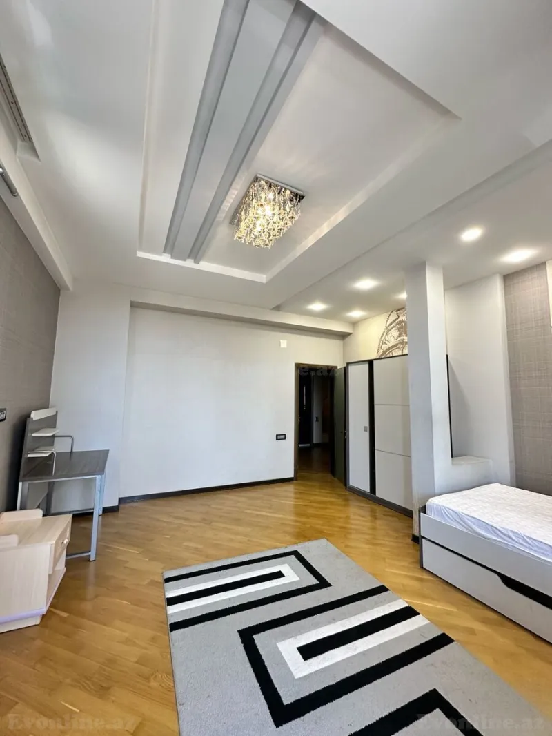 Satılır 4 otaqlı Mənzil Yeni tikili 220 m² Elmlər Akademiyası m. - şəkil 13