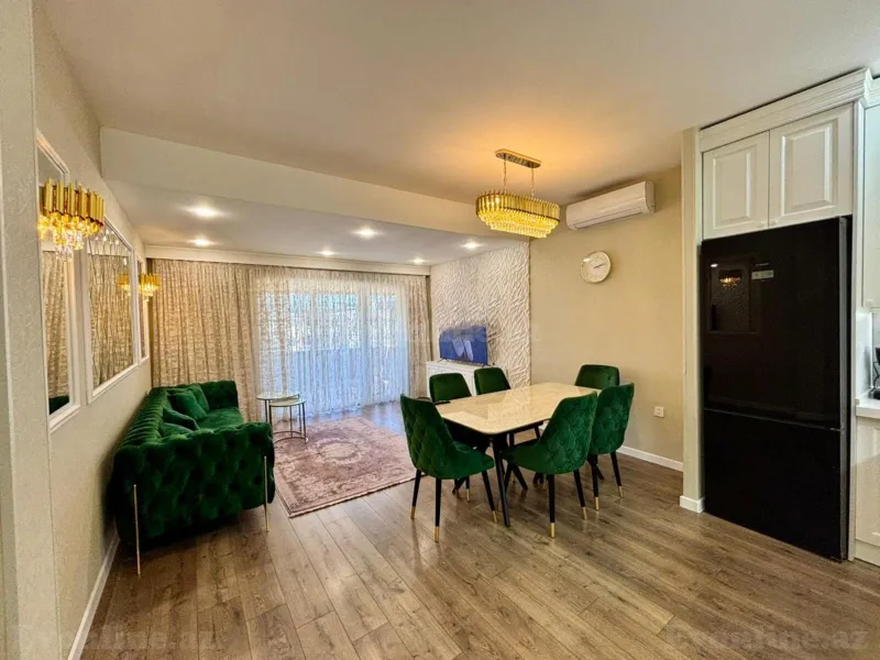 3 otaqlı Mənzil 110 m² Xətai r. Kirayə verilir