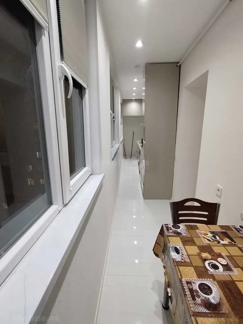 Satılır 3 otaqlı Mənzil Köhnə tikili 70 m² Yeni Günəşli - şəkil 13