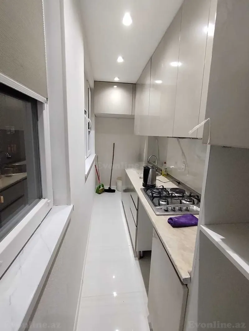 Satılır 3 otaqlı Mənzil Köhnə tikili 70 m² Yeni Günəşli - şəkil 15