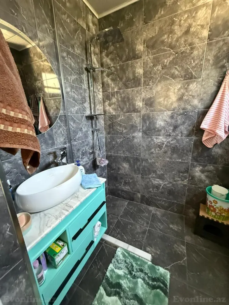 Satılır 3 otaqlı Mənzil Köhnə tikili 70 m² Nəsimi r. - şəkil 9