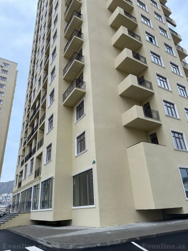 3 otaqlı Mənzil 120 m² Bayıl Satılır