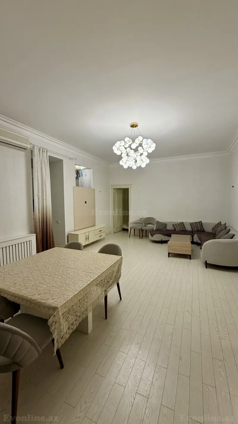 3 otaqlı Mənzil 90 m² Nizami m. Satılır