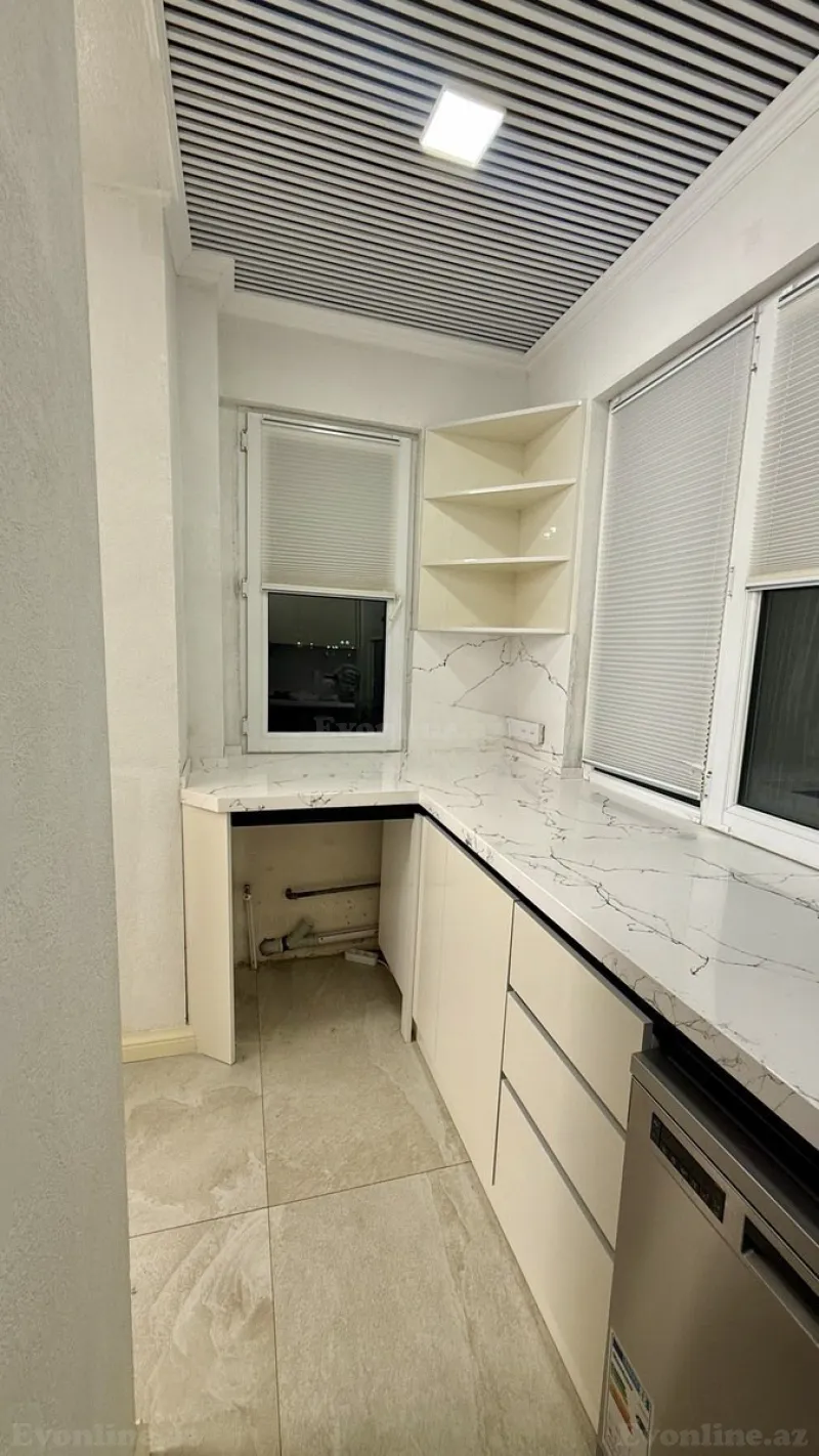 Satılır 3 otaqlı Mənzil Köhnə tikili 90 m² Nizami m. - şəkil 9