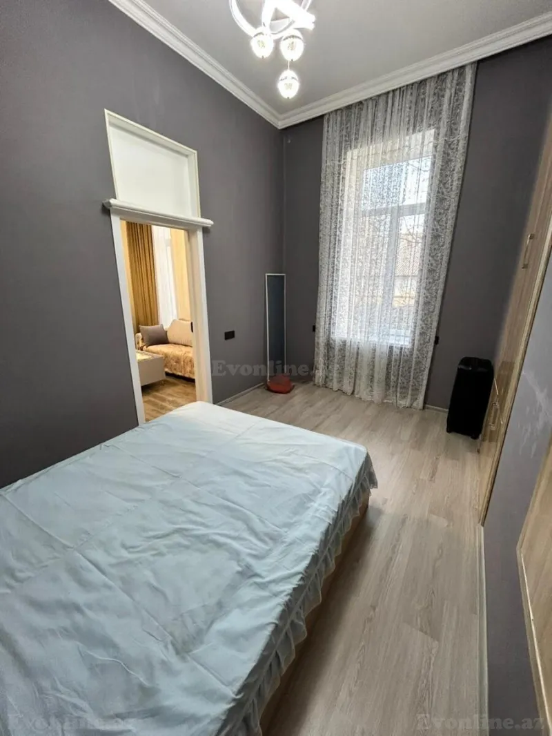Satılır 2 otaqlı Mənzil Köhnə tikili 50 m² 28 May m. - şəkil 7