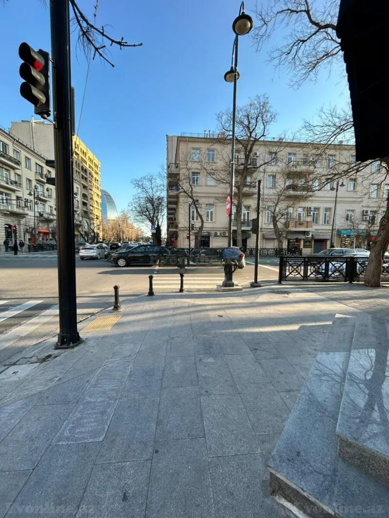 Satılır 2 otaqlı Mənzil Köhnə tikili 50 m² 28 May m. - şəkil 21