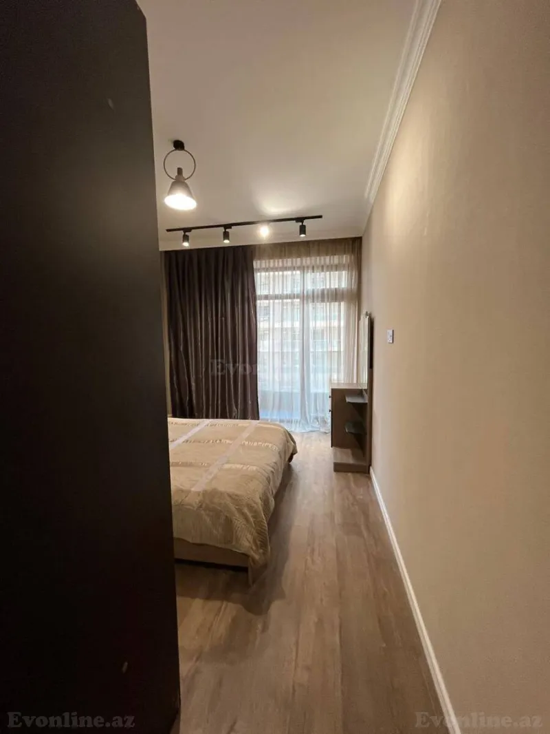 Kirayə verilir 2 otaqlı Mənzil Yeni tikili 71 m² 8 Noyabr m. - şəkil 7