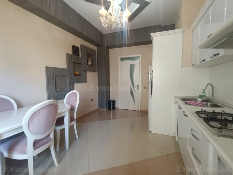 Kirayə verilir 2 otaqlı Mənzil Yeni tikili 100 m² Xətai r. - şəkil 8