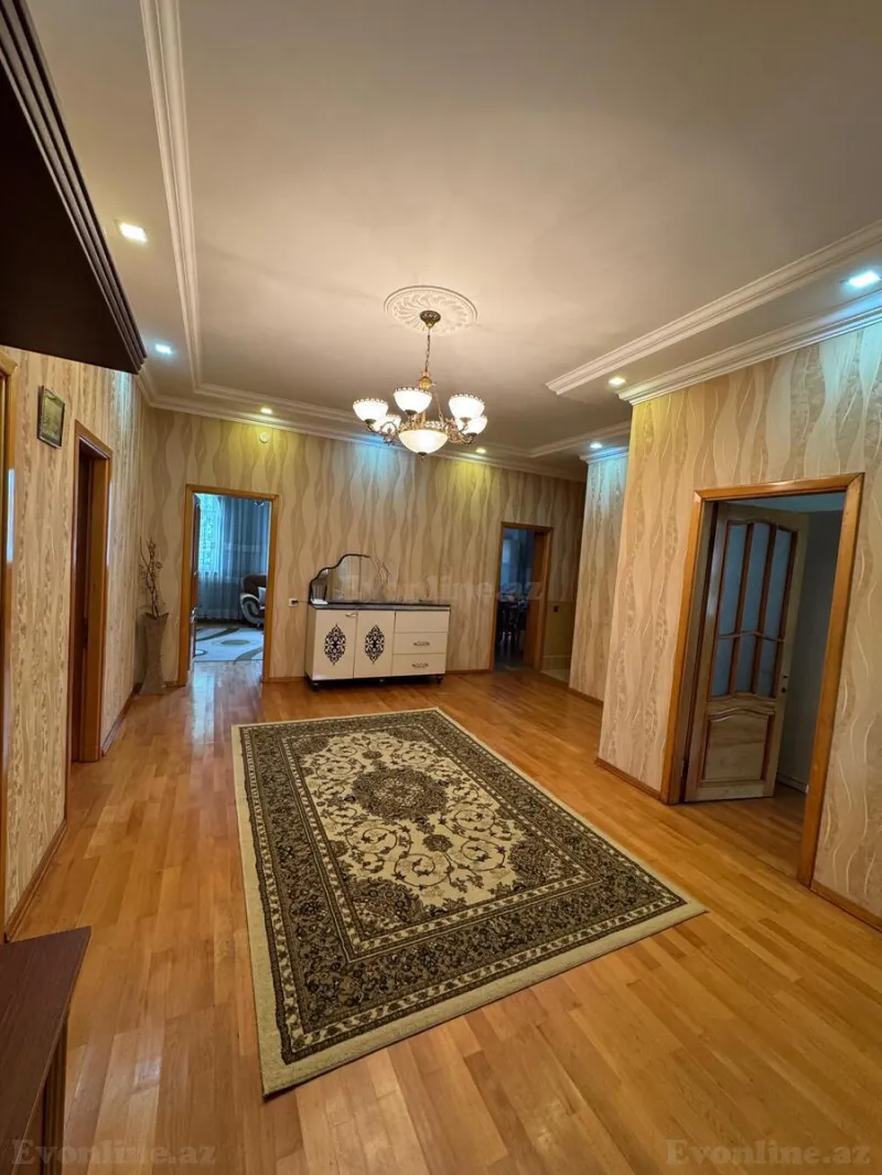 Kirayə verilir 5 otaqlı Həyət evi 150 m² Qax - şəkil 4