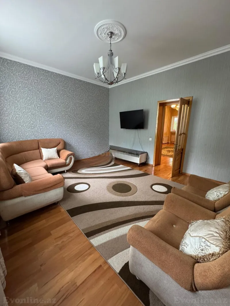 Kirayə verilir 5 otaqlı Həyət evi 150 m² Qax - şəkil 5