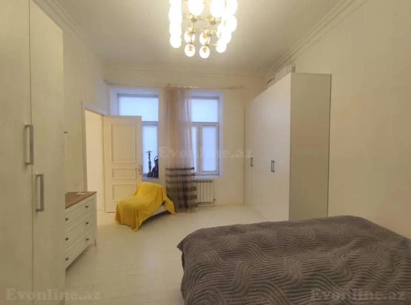 Satılır 3 otaqlı Mənzil Köhnə tikili 97 m² Nizami m. - şəkil 10